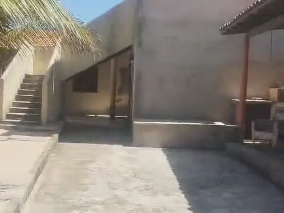 150 reais Casa na praia peito de moça em Luis Correia a300m da praia bem localizada .