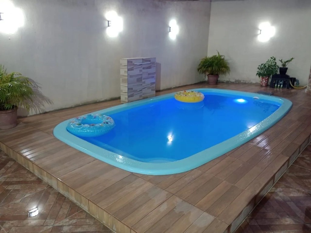 Área de Lazer Completa com Piscina para Festas, Aniversários e Reuniões em Família
